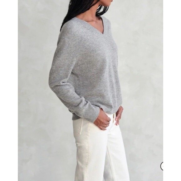 EUC $325 WOMENS MEDIUM JENNI KAYNE 100% CASHMERE FLYNN SWEATER - Picture 2 of 16